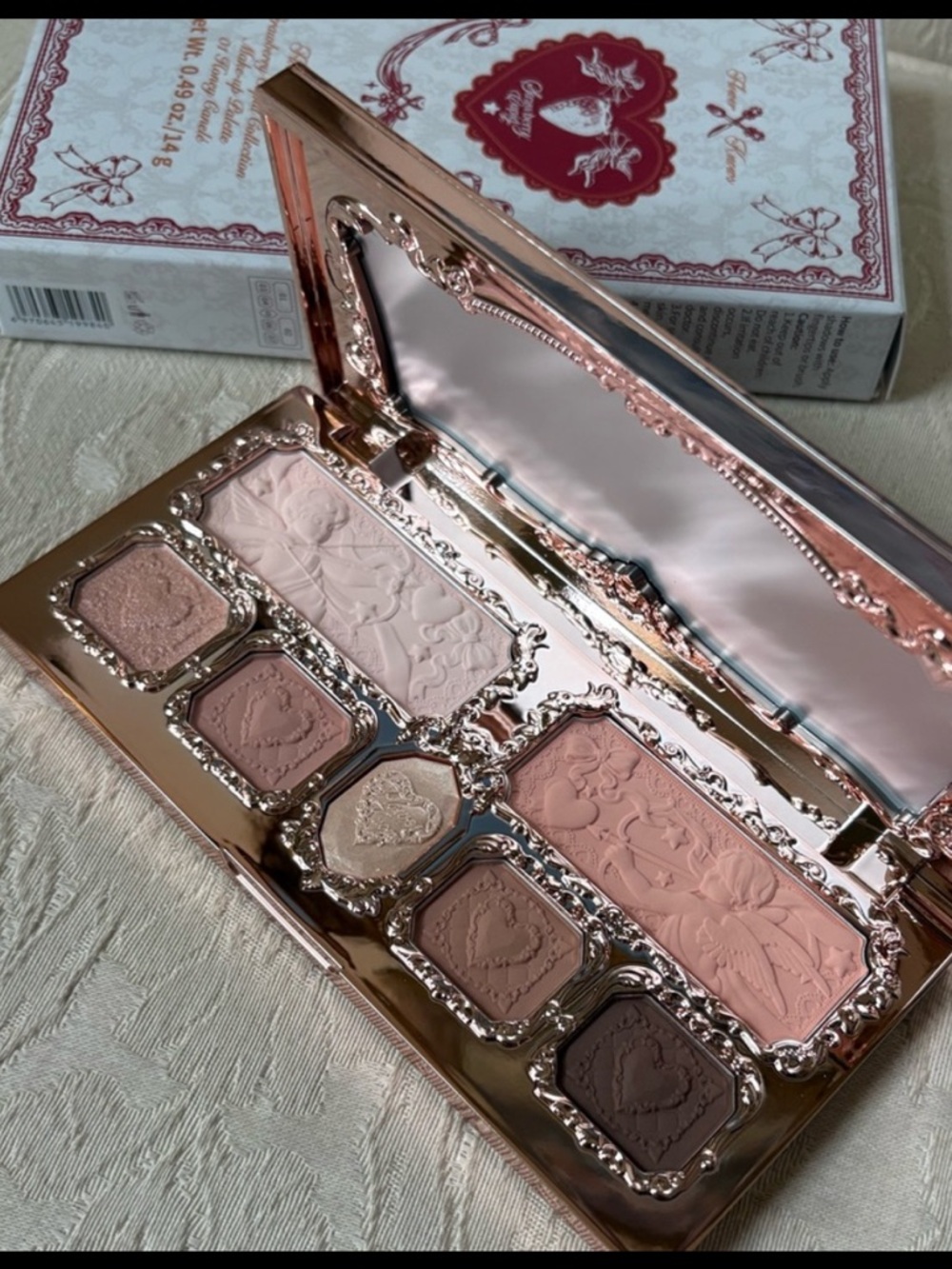 Flower Knows Strawberry Cupid Eyeshadow Palette Honey Canole 01 BNIB